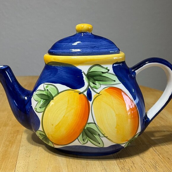 California Pantry Teapot with lid - Picture 1 of 9